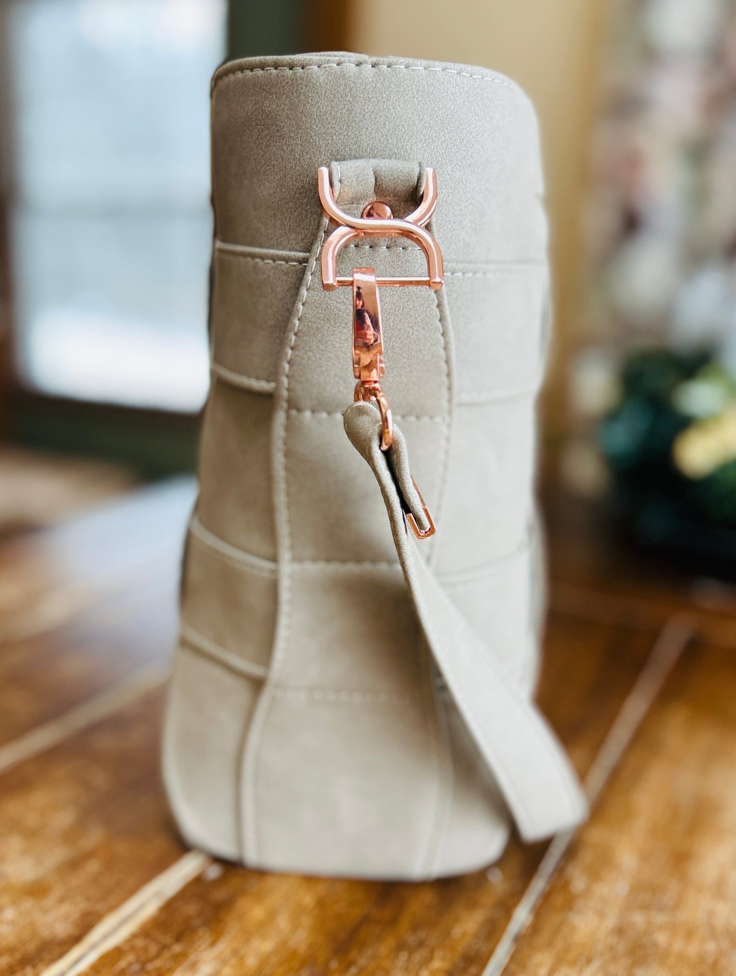 Magnificat Willow Woven Tote