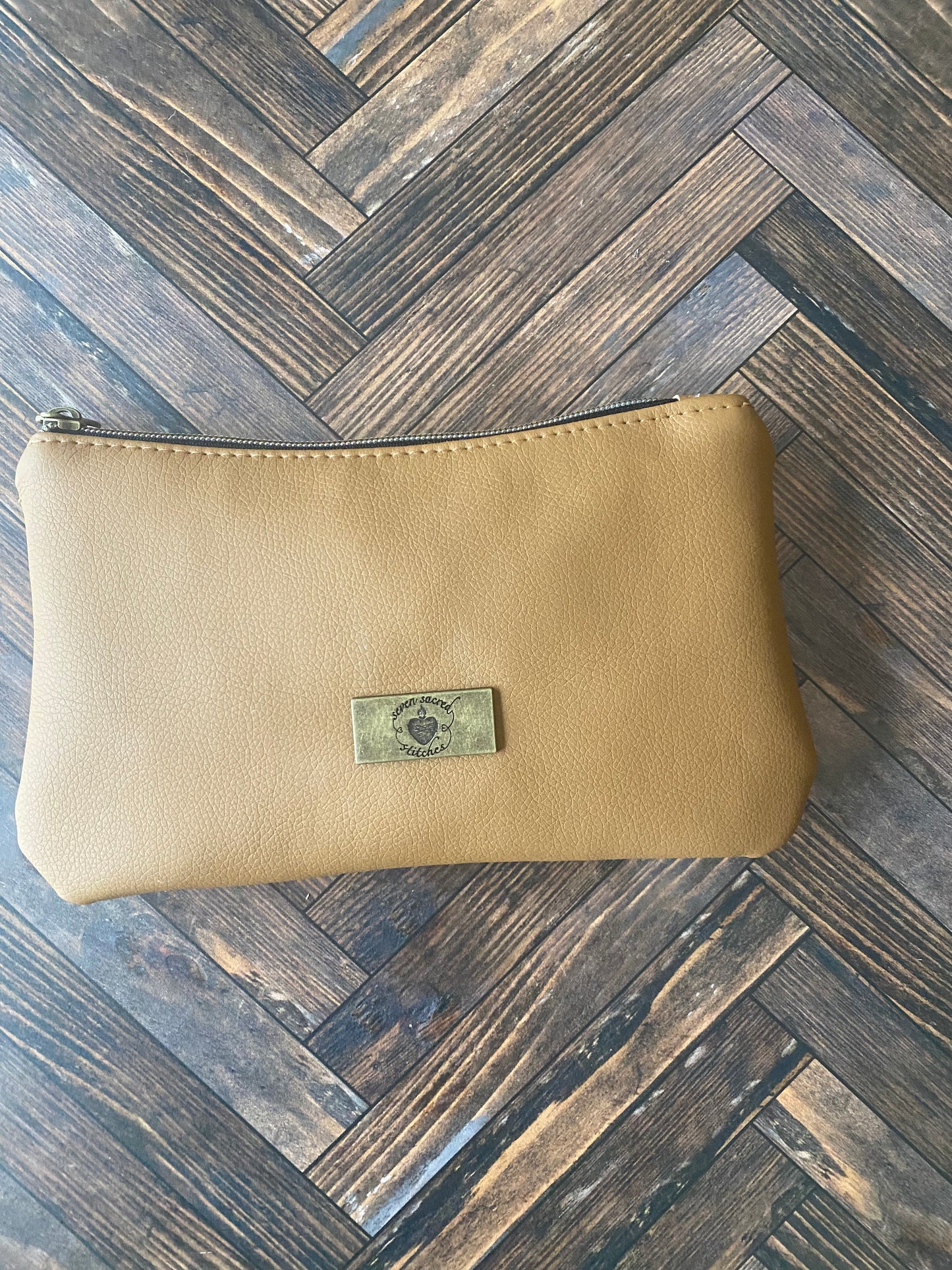 Memorare Tan  Aries Pouch